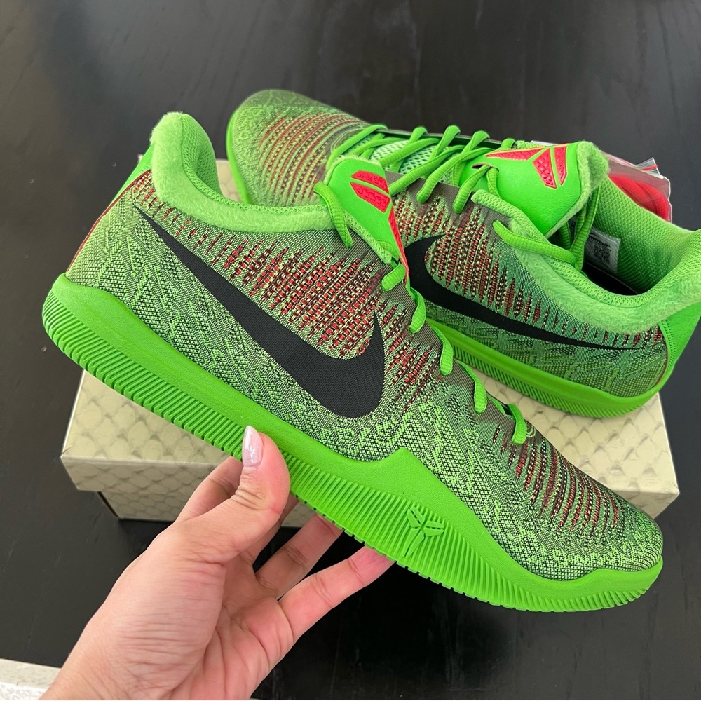 ✔️NIB✔️ NIKE Kobe Mamba Rage Grinch - Picture 2 of 12